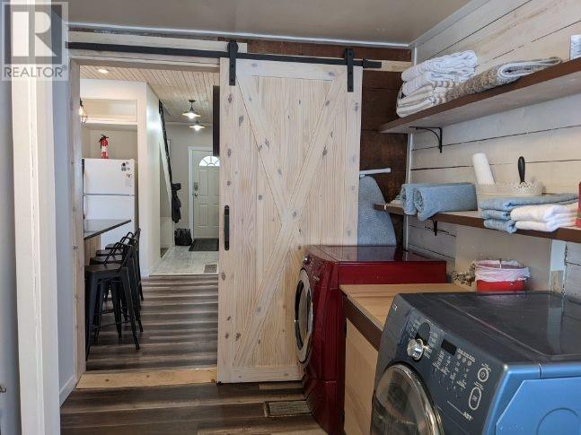 309 Third Street E, Revelstoke
