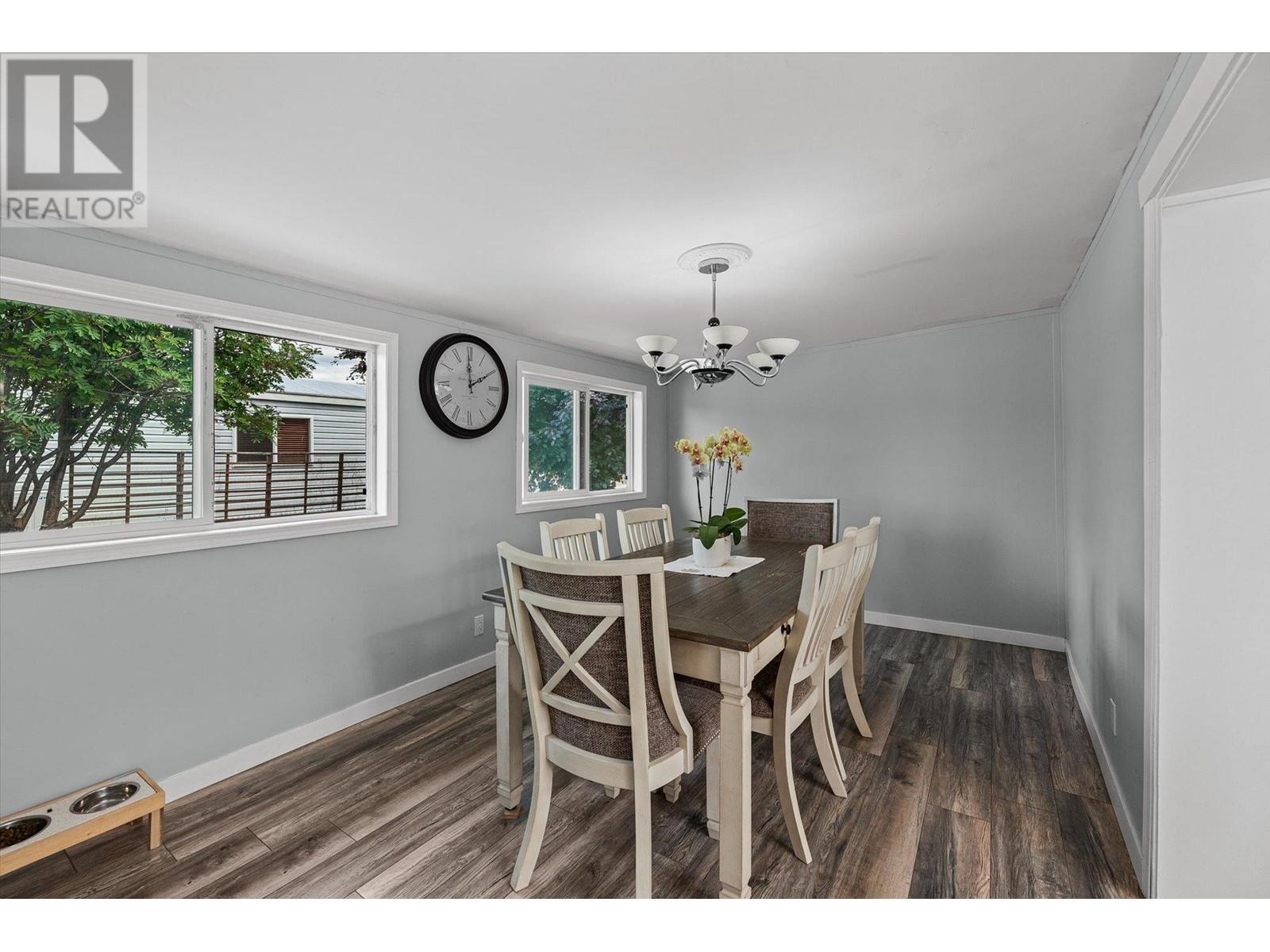 203 720 Commonwealth Road, Kelowna