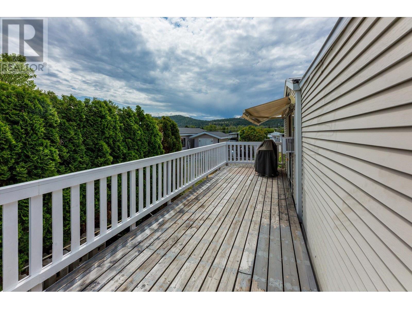 203 720 Commonwealth Road, Kelowna