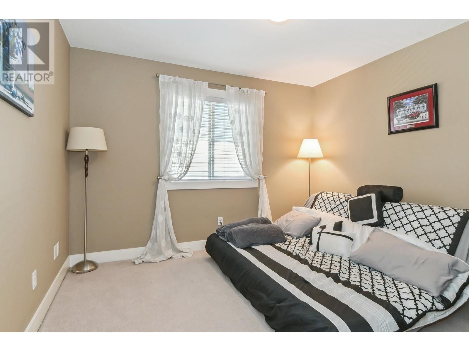 Photo 19 of 10339 243 Street, Maple Ridge BC
