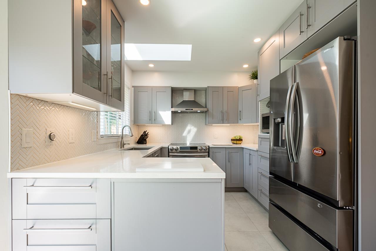 12 9045 WALNUT GROVE DRIVE, Langley real estate listing R3008951