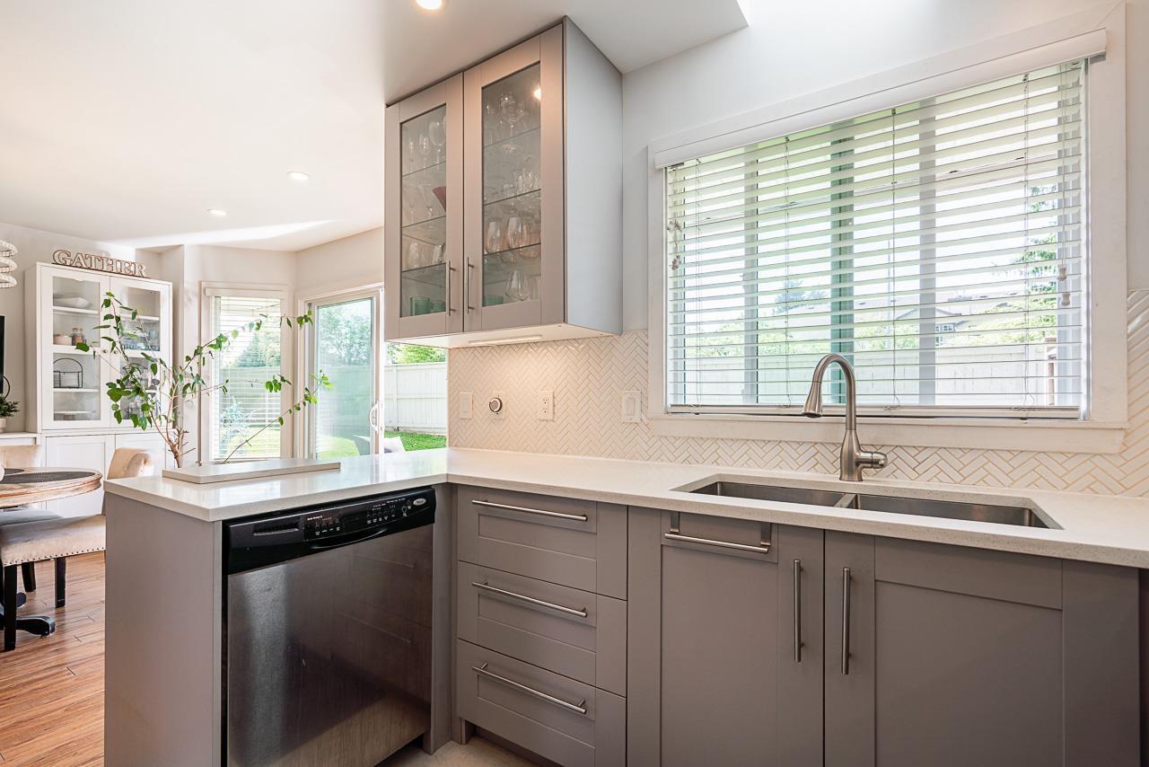 12 9045 WALNUT GROVE DRIVE, Langley real estate listing R3008951