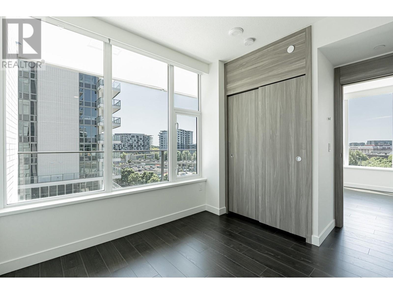 Photo 10 of 701 8611 Hazelbridge Way, Richmond BC