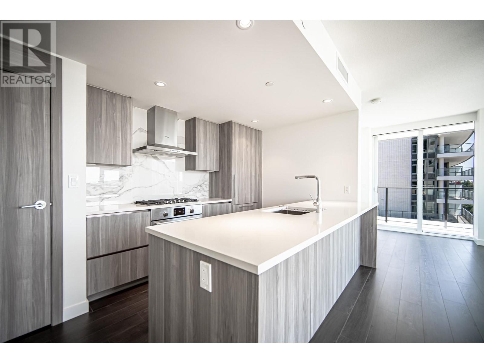 Photo 6 of 701 8611 Hazelbridge Way, Richmond BC