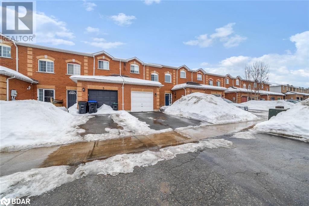 Photo 15 of 7 O Leary Ct, New Tecumseth ON