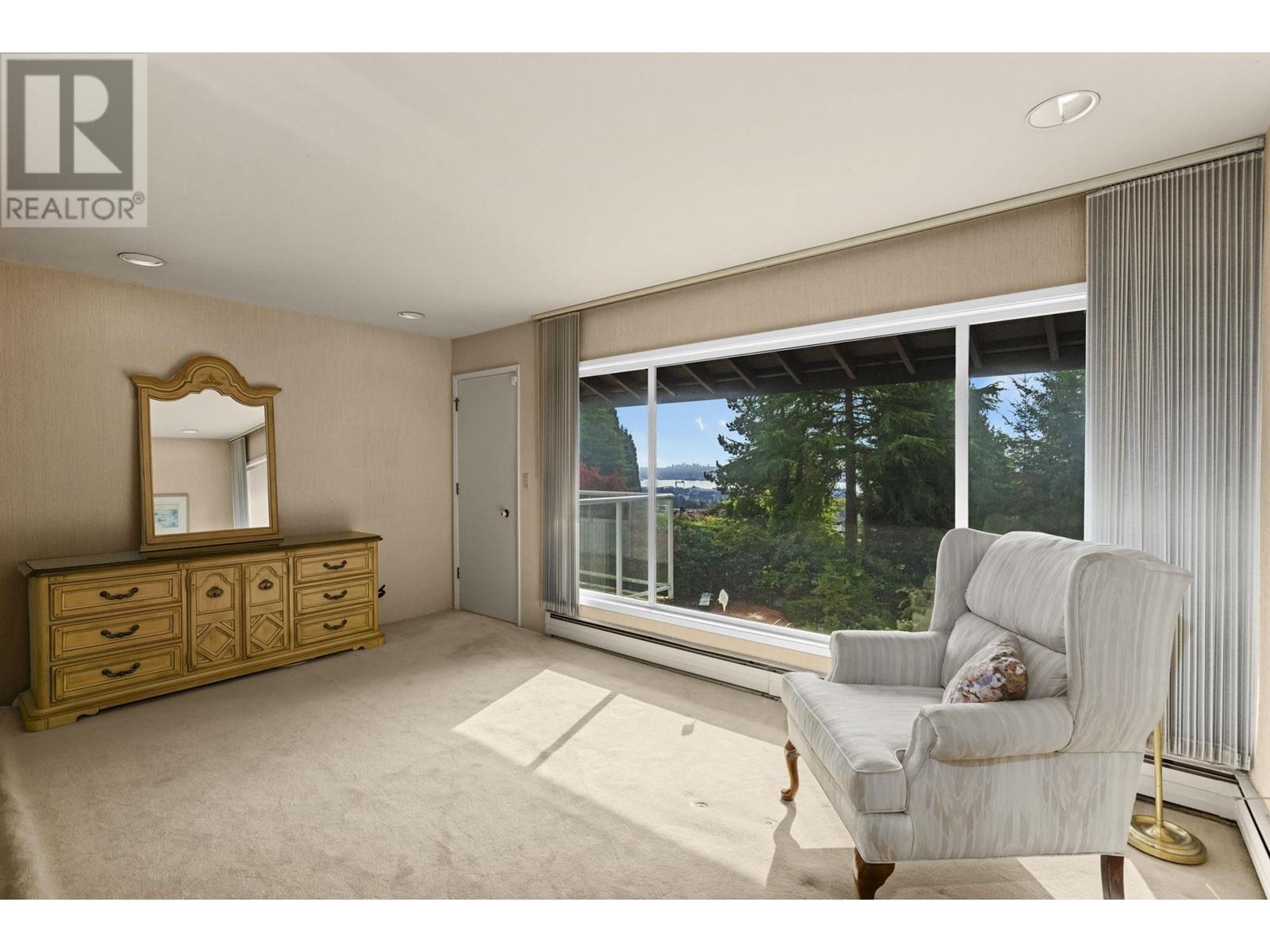 860 FAIRMILE ROAD, West Vancouver