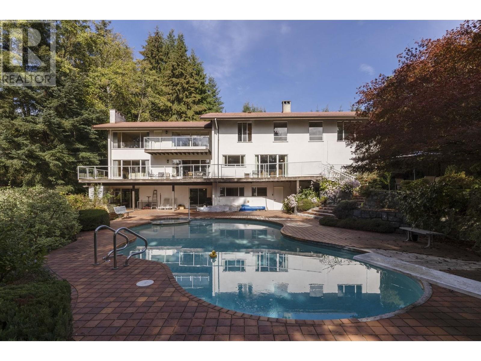 860 FAIRMILE ROAD, West Vancouver