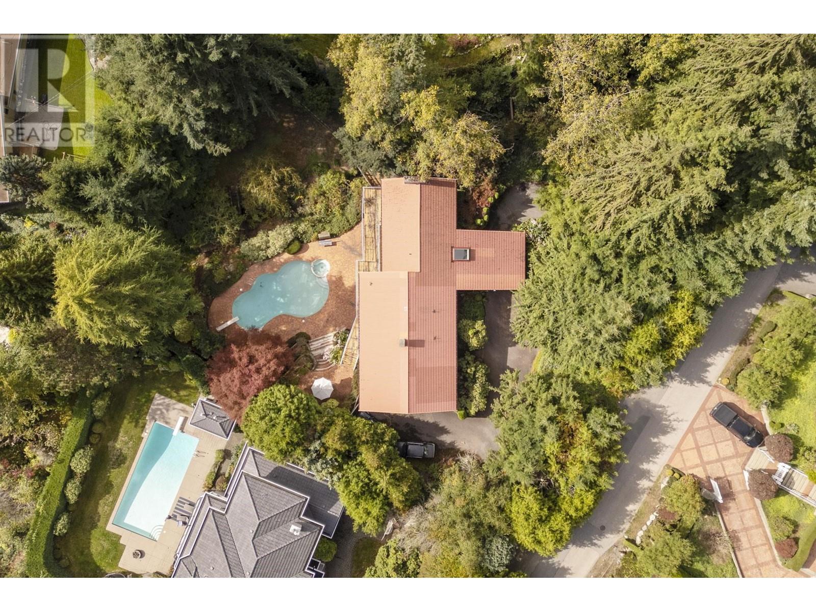 860 FAIRMILE ROAD, West Vancouver