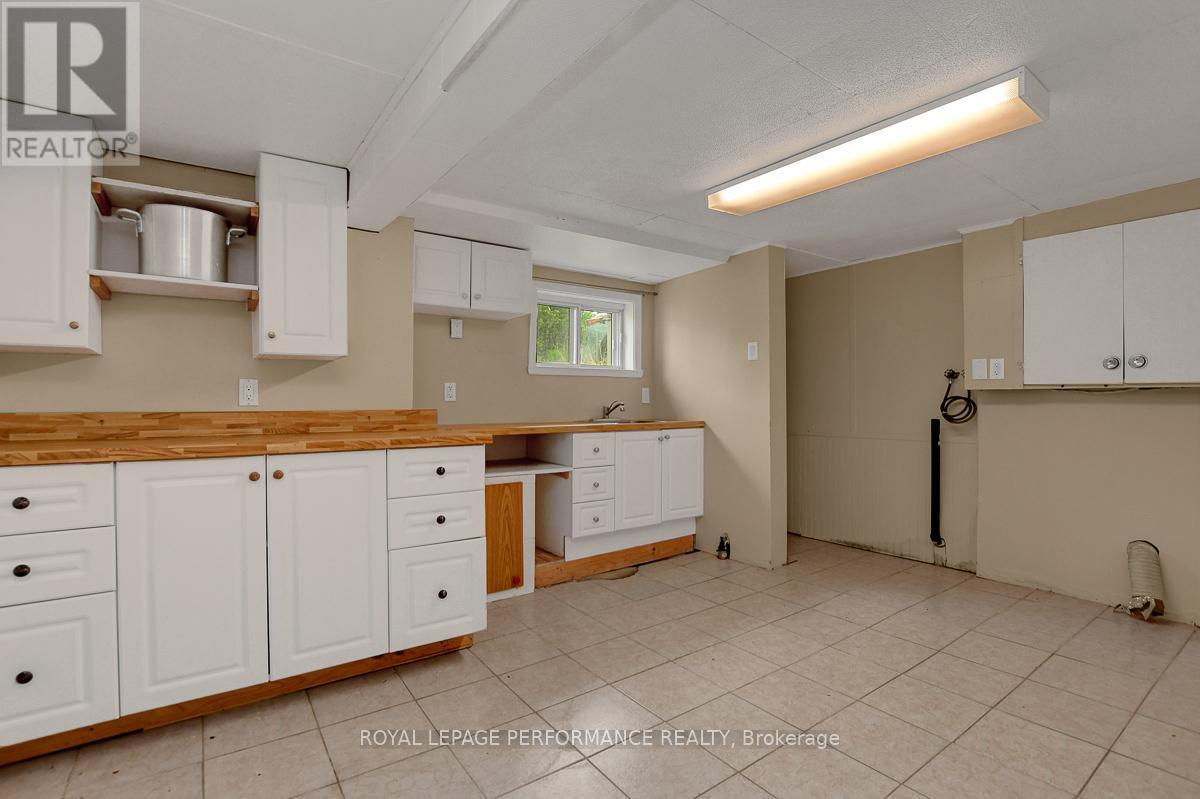 Photo 14 of 583 Donald Street, Ottawa ON