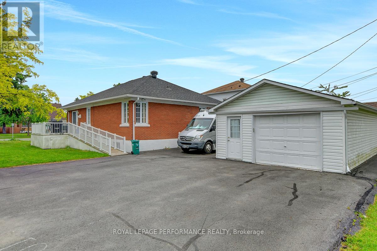 Photo 34 of 583 Donald Street, Ottawa ON