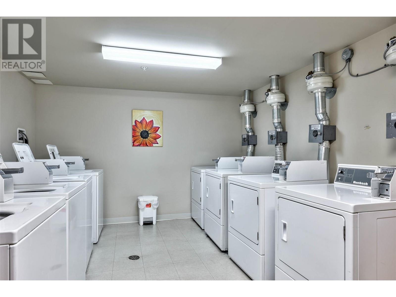 #107 375 CHERRY AVENUE - Image 20