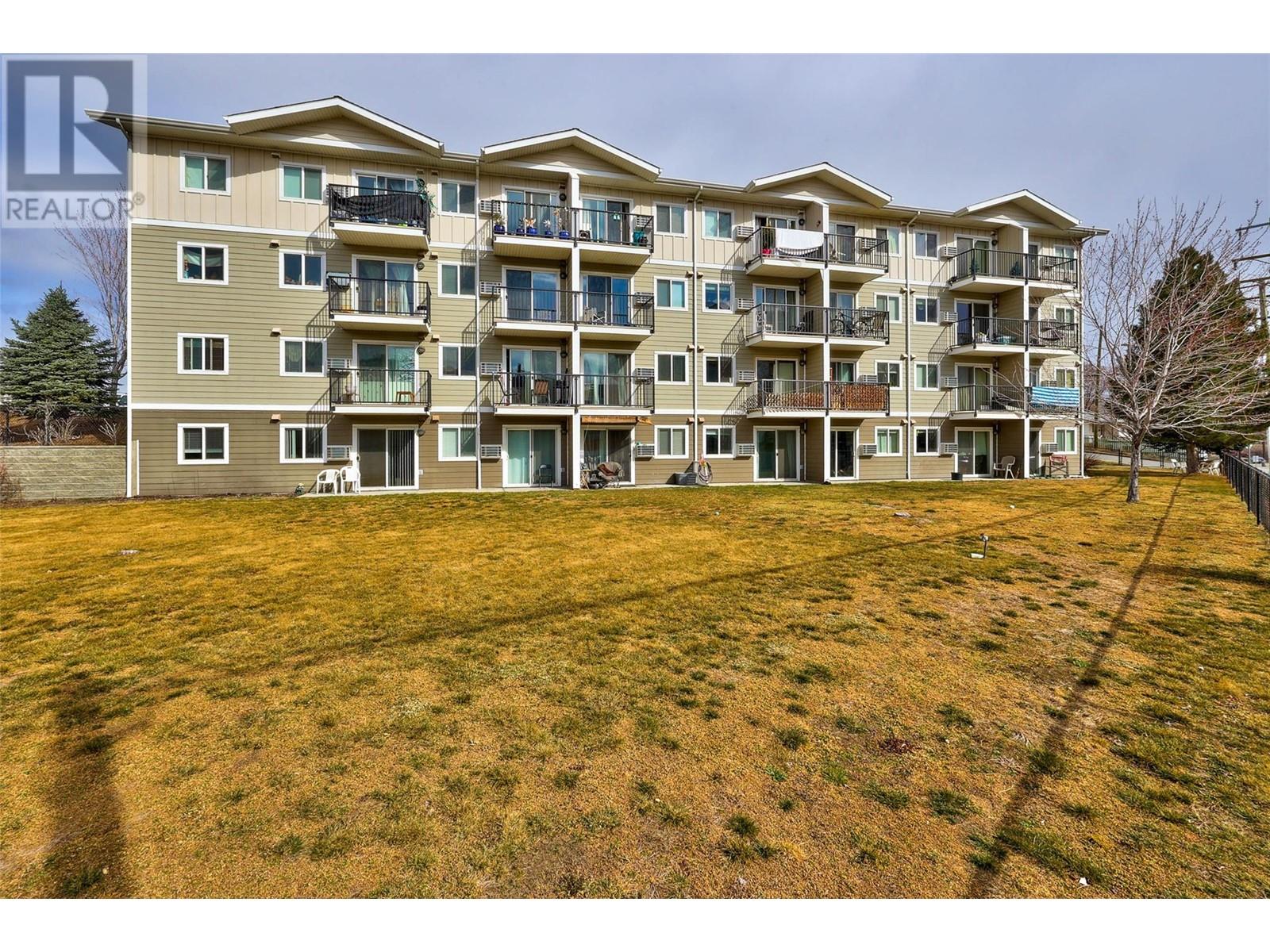 #107 375 CHERRY AVENUE - Image 16