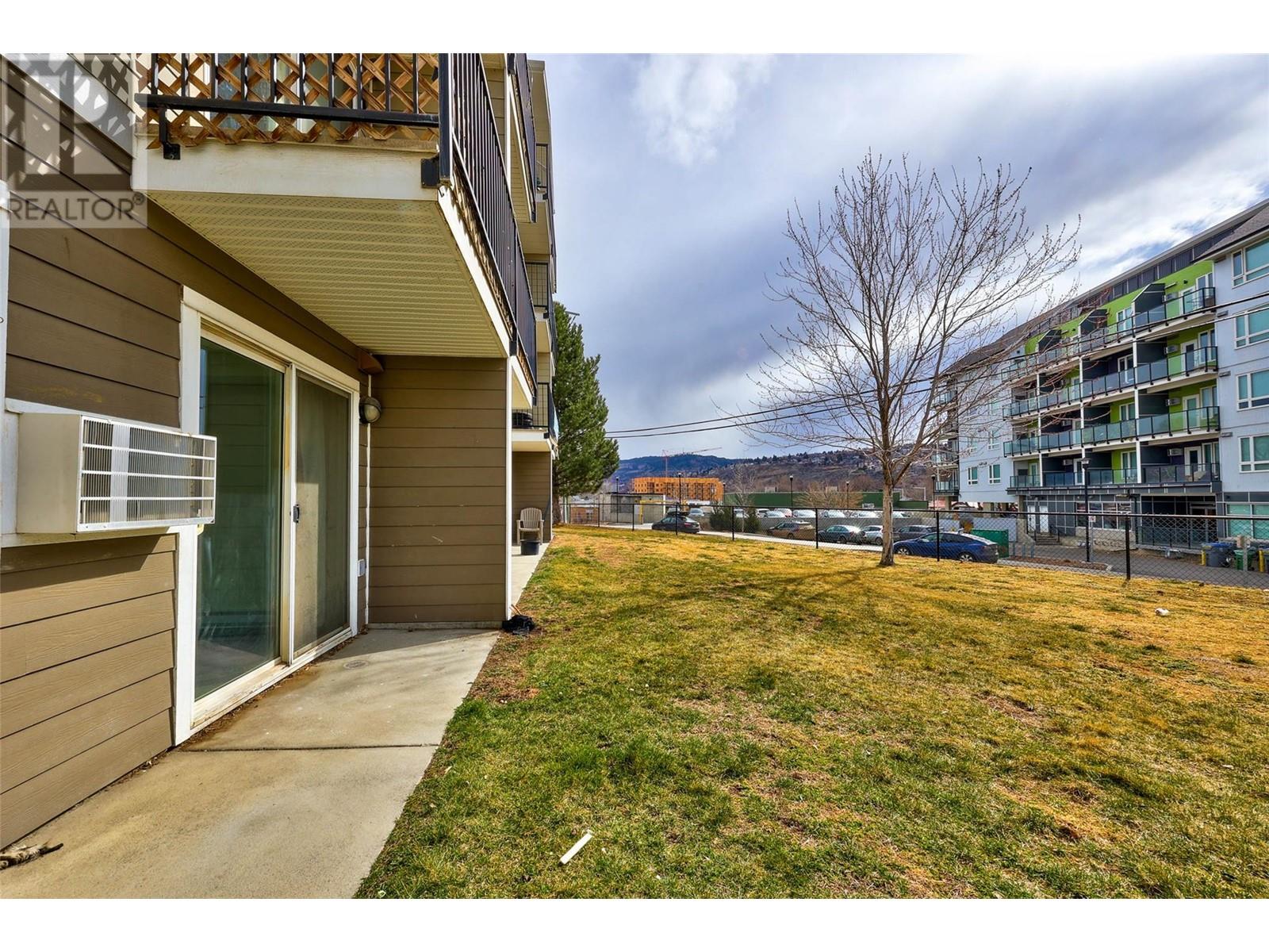#107 375 CHERRY AVENUE - Image 15