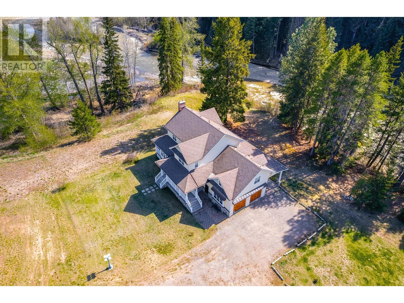 Photo 3 of 3311 Coldwater Road S, Merritt BC