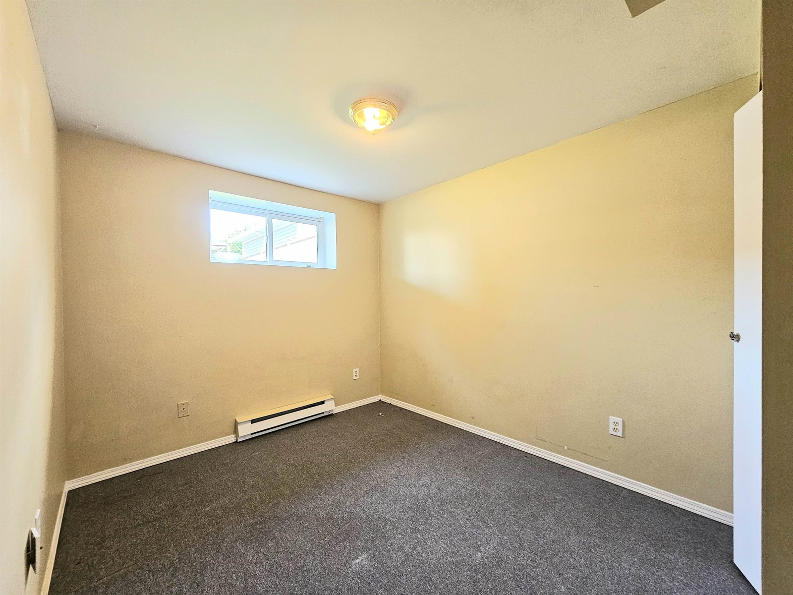 15117 CANARY DRIVE, Surrey