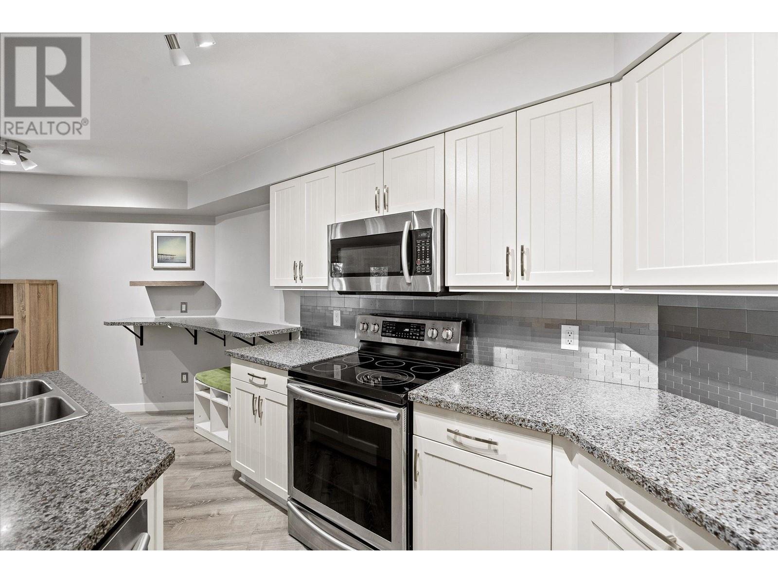 #311 135 ZIPRICK ROAD - Image 2