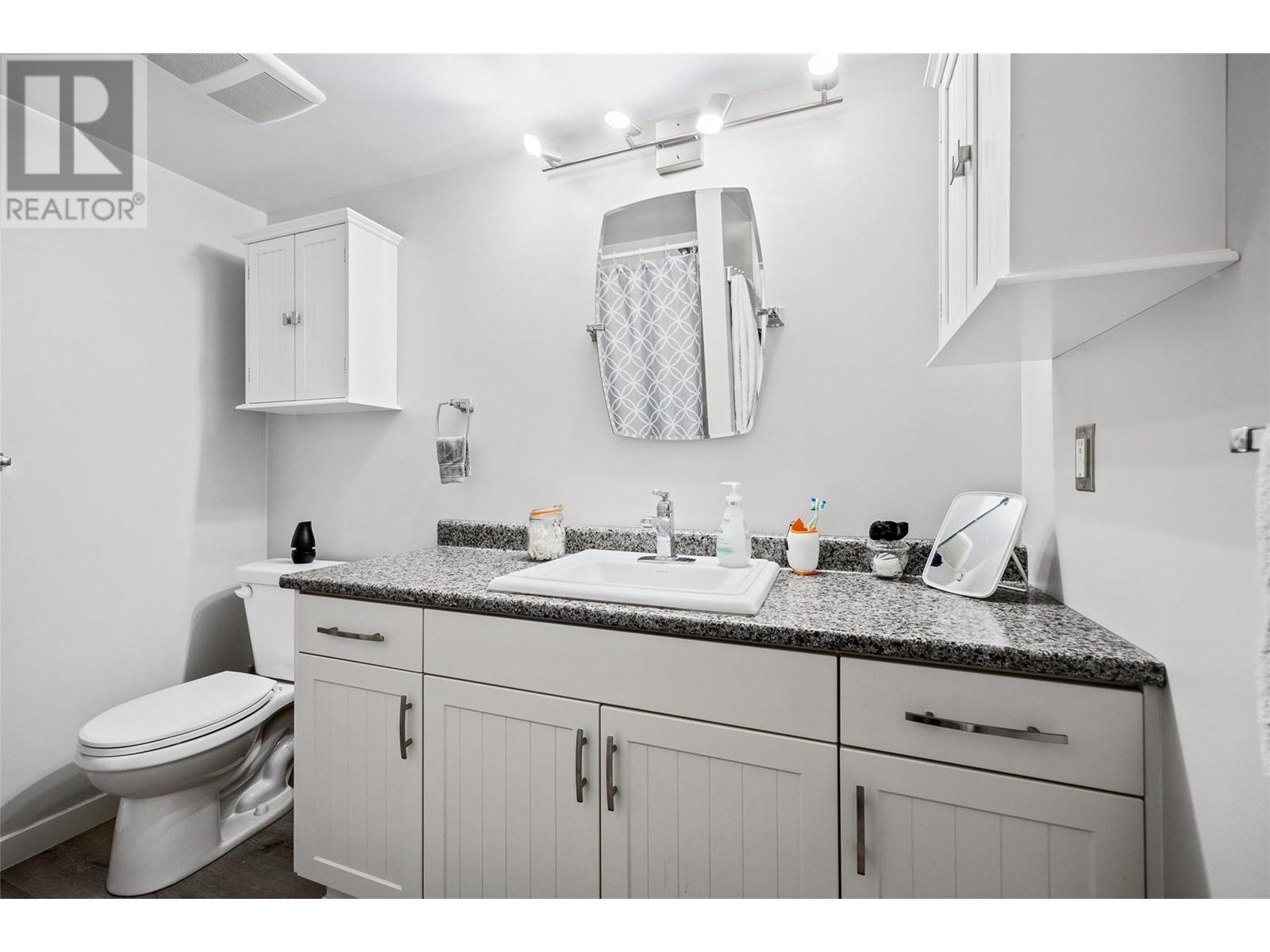 #311 135 ZIPRICK ROAD - Image 13