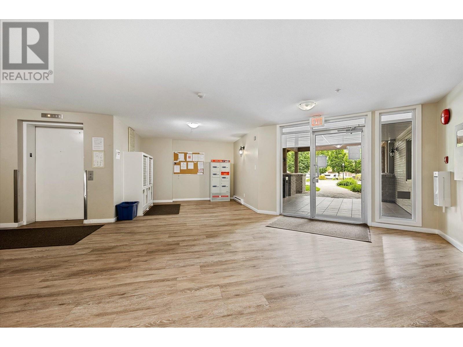 #311 135 ZIPRICK ROAD - Image 16