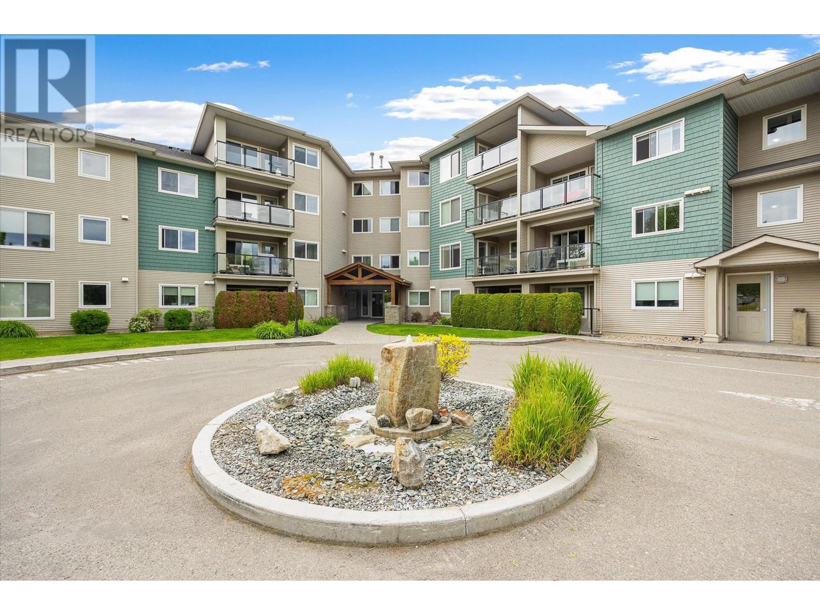 #311 135 ZIPRICK ROAD - Image 18