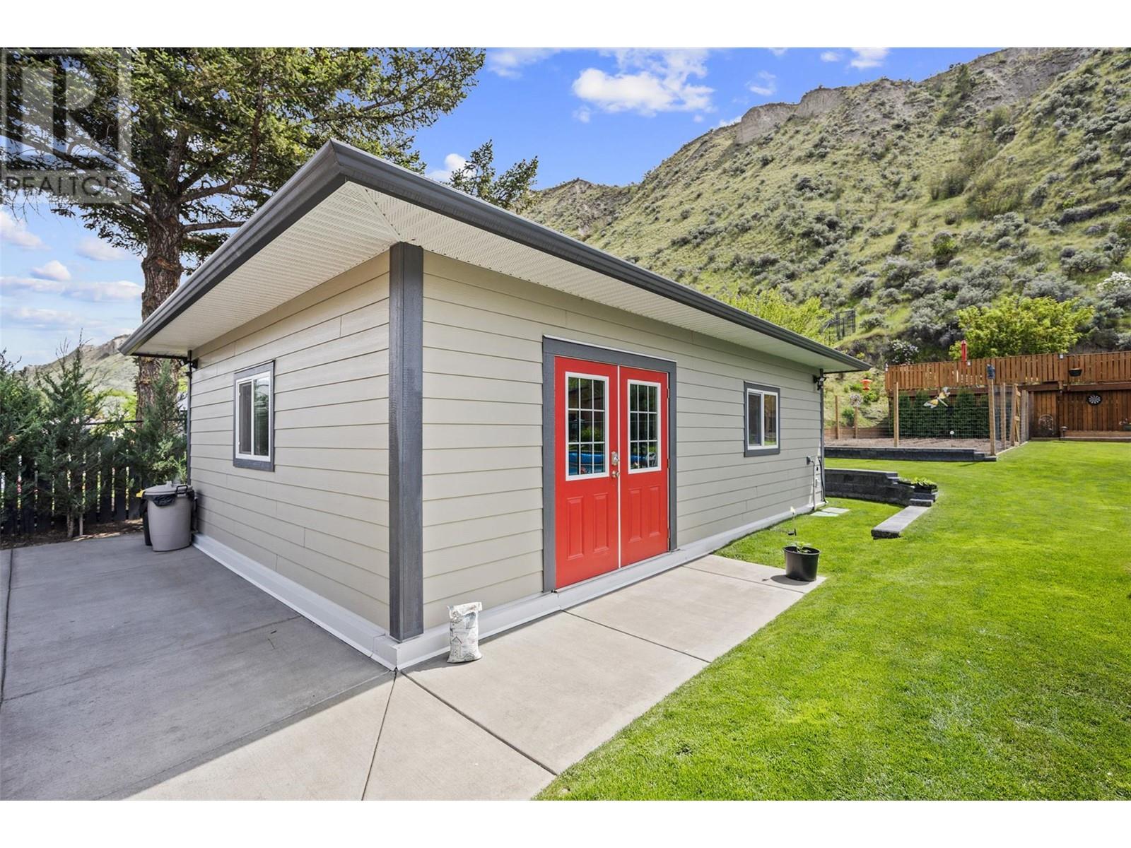 2015 Valleyview Drive, Kamloops