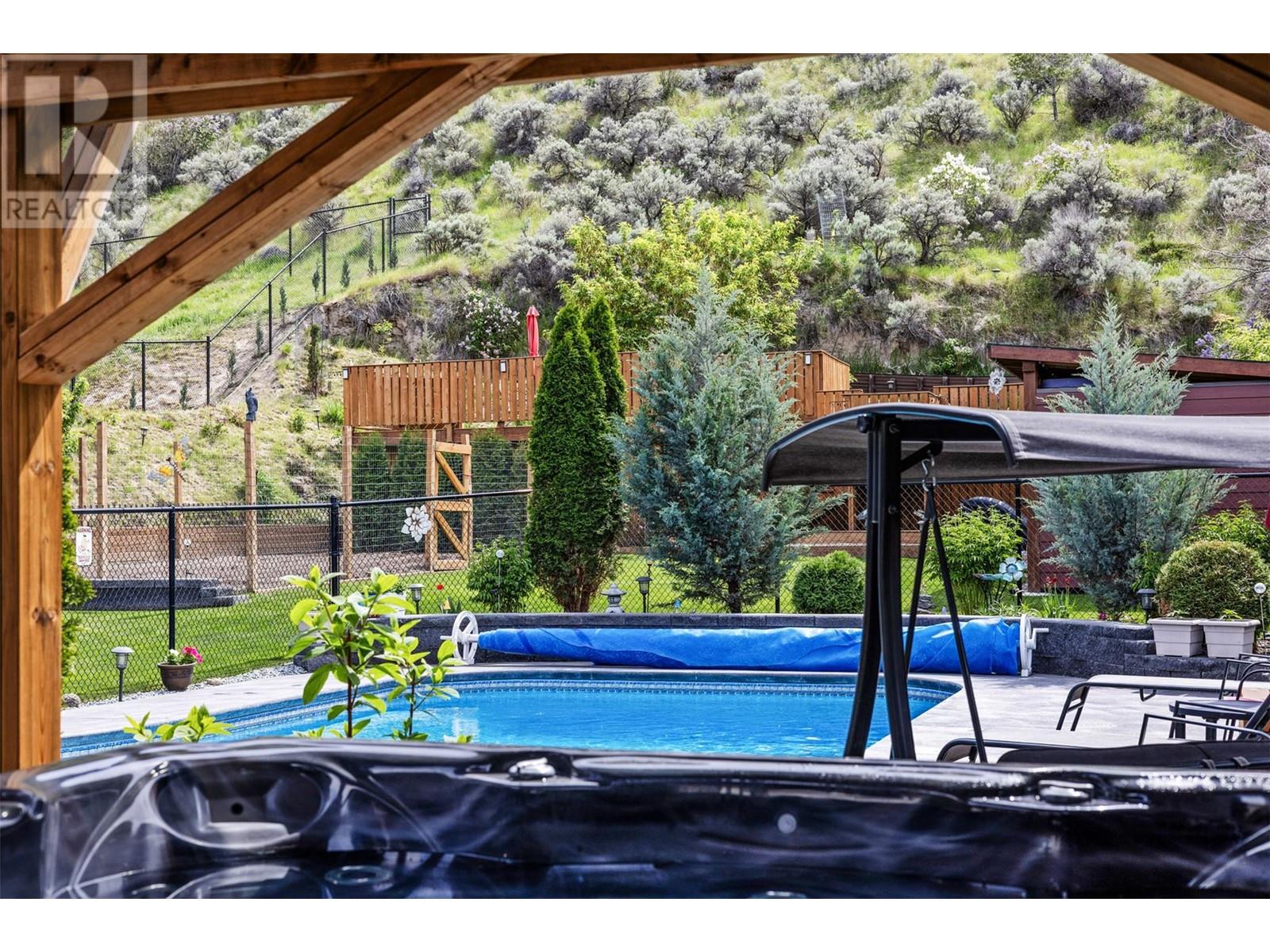 2015 Valleyview Drive, Kamloops
