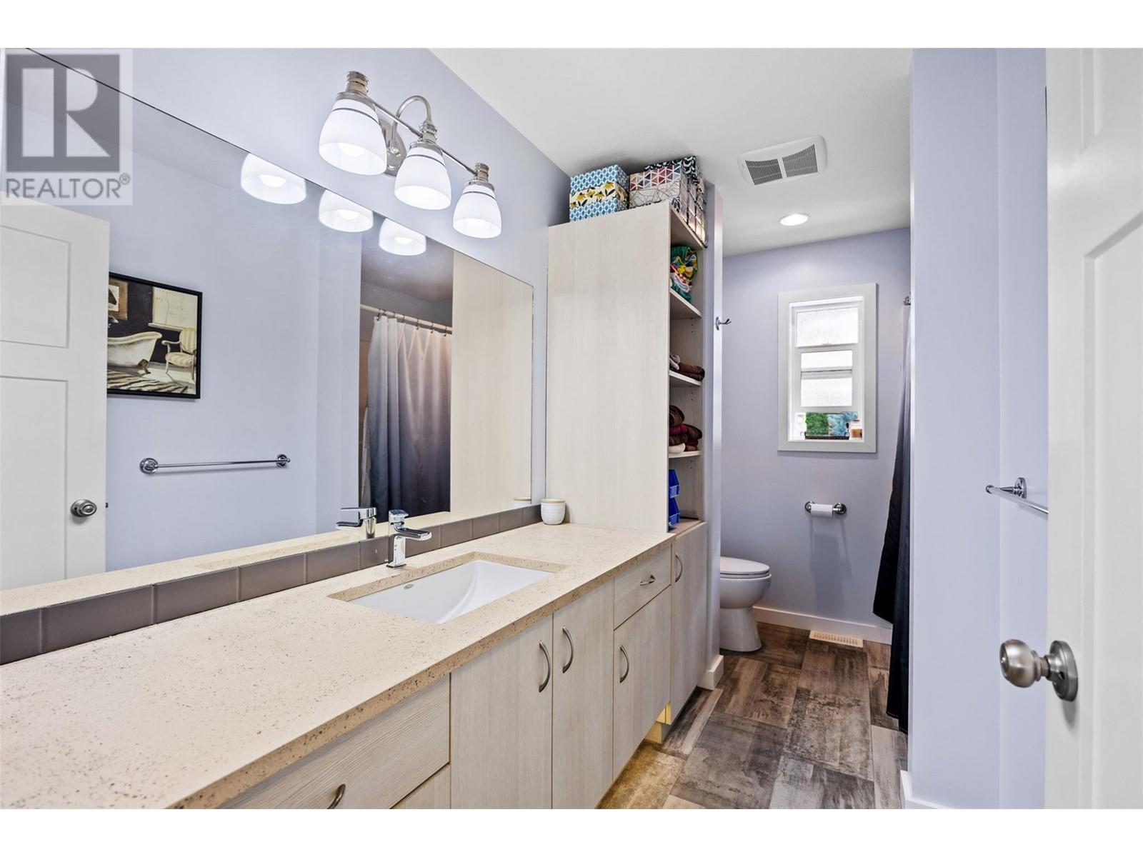 2015 Valleyview Drive, Kamloops
