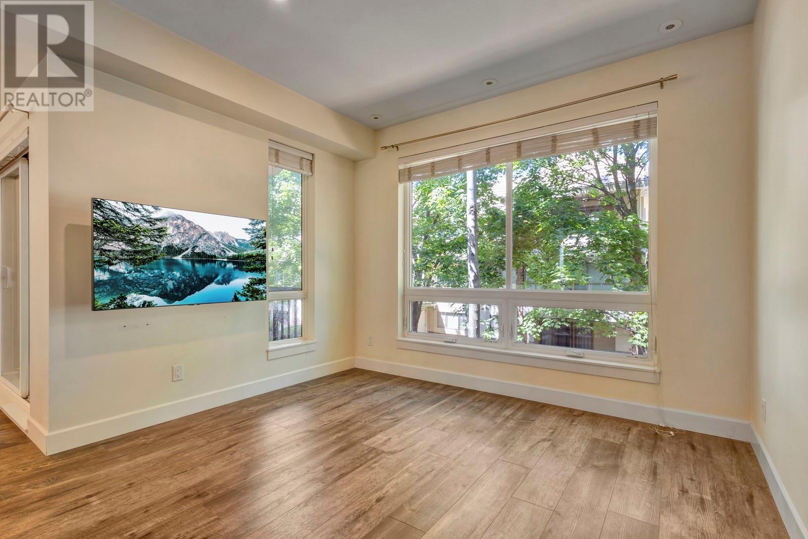 #8 3416 SCOTT ROAD - Image 8