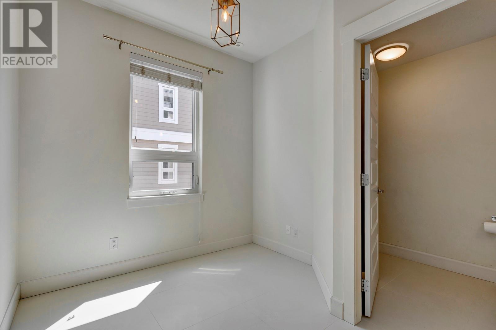 #8 3416 SCOTT ROAD - Image 22