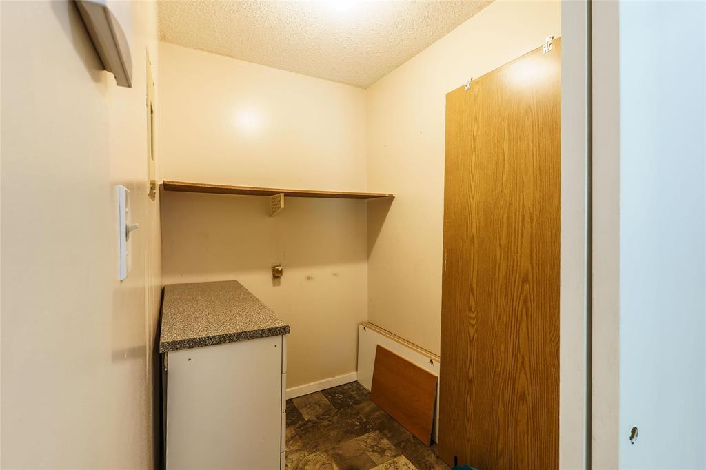 Photo 17 of 5207 130 Plaza Drive, Winnipeg MB