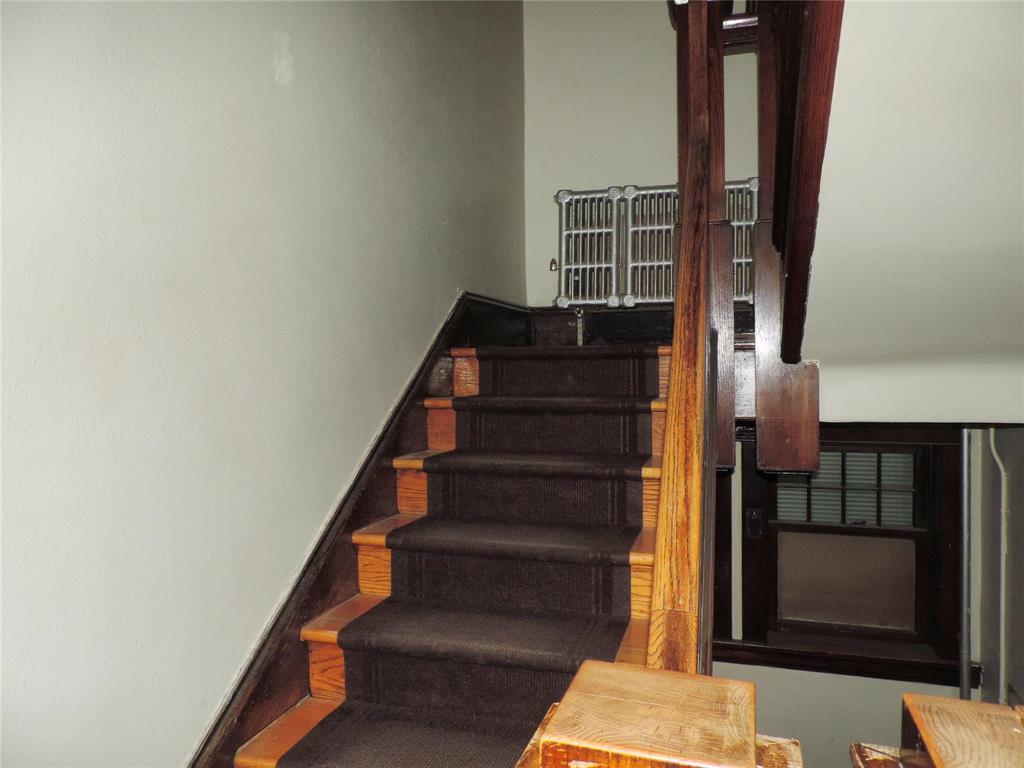 Photo 5 of 16 161 Cathedral Avenue, Winnipeg MB