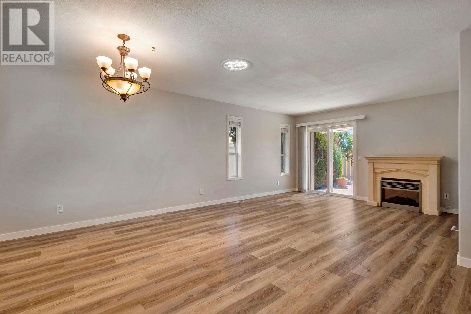 121 2250 Louie Drive, Westbank