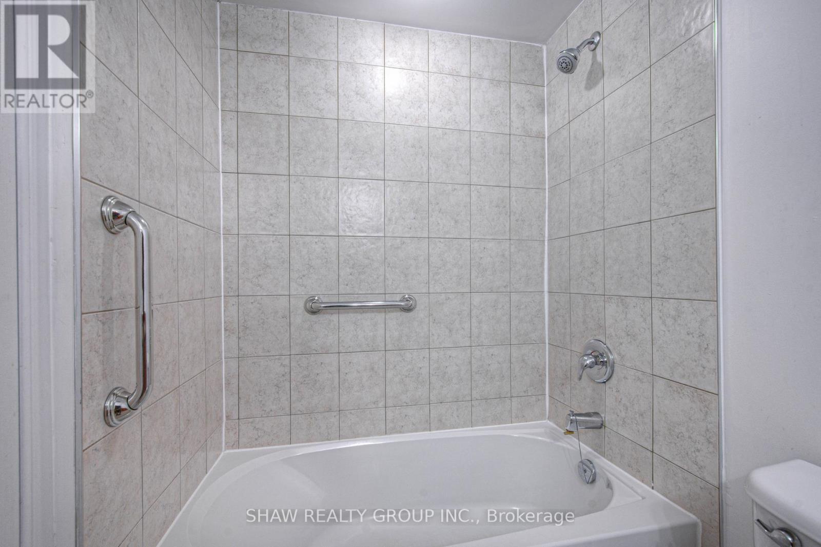 Photo 27 of 104 8 Harris Street, Cambridge ON