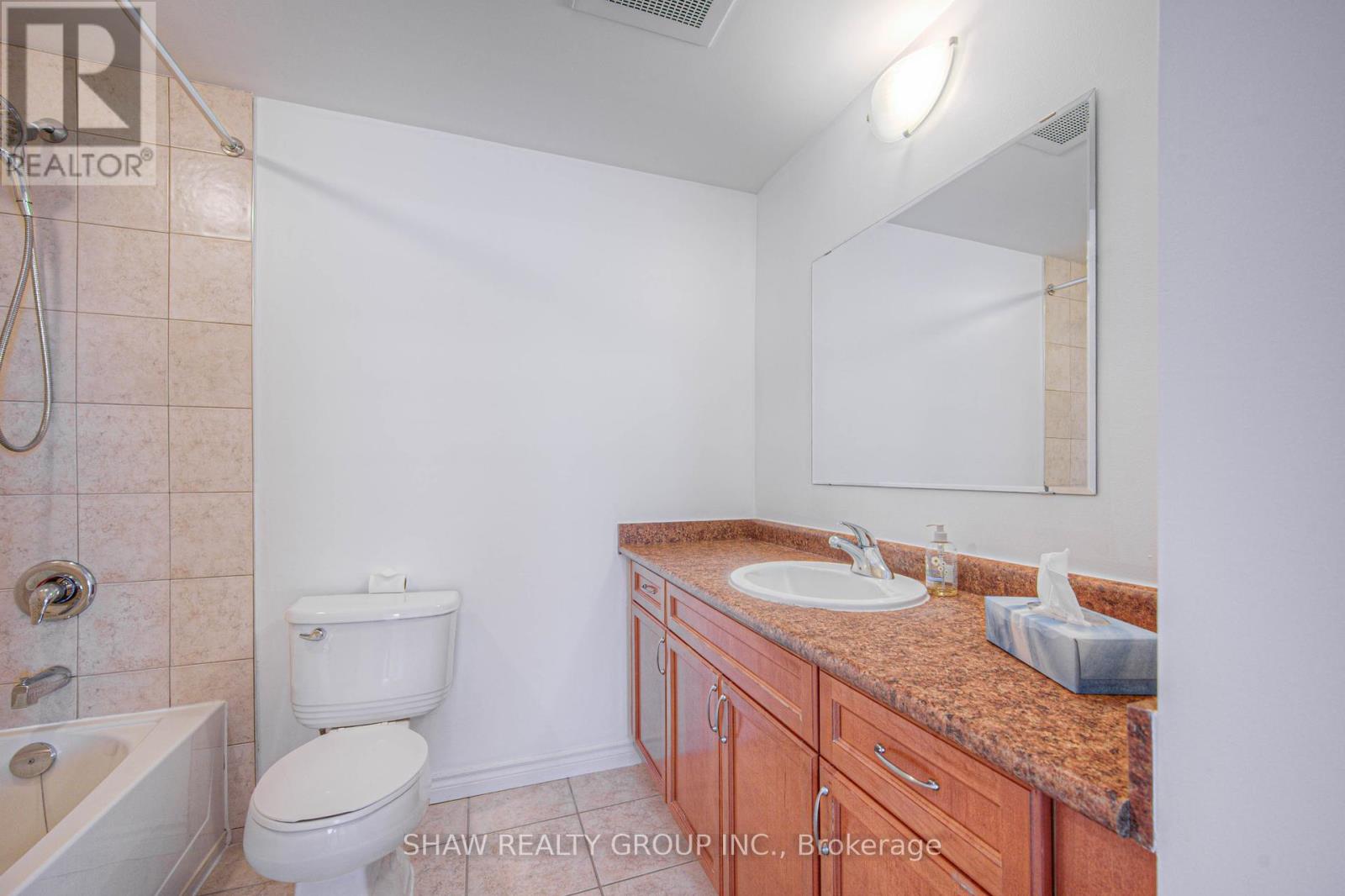 Photo 30 of 104 8 Harris Street, Cambridge ON