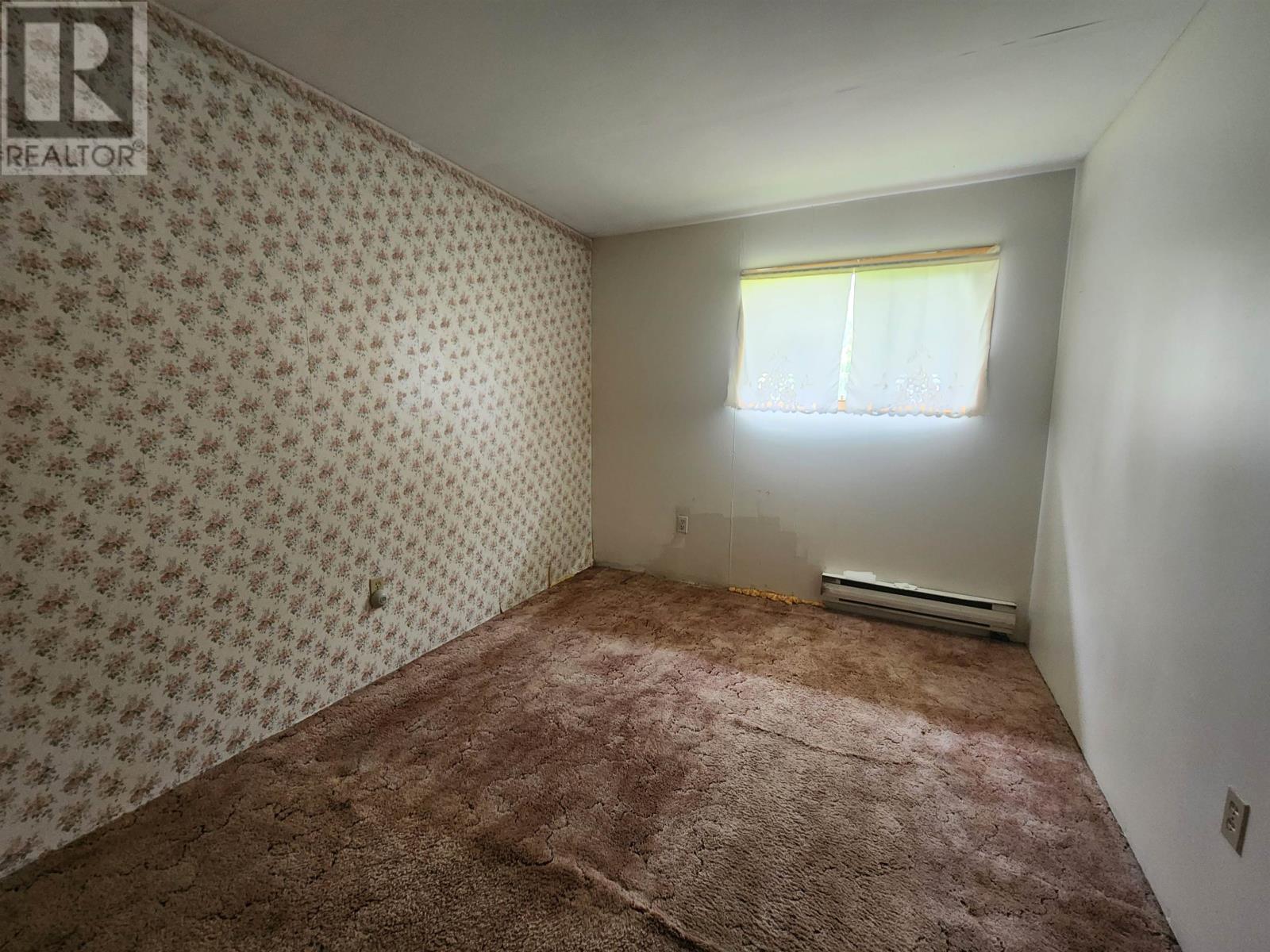 1610 Selkirk Road - 18