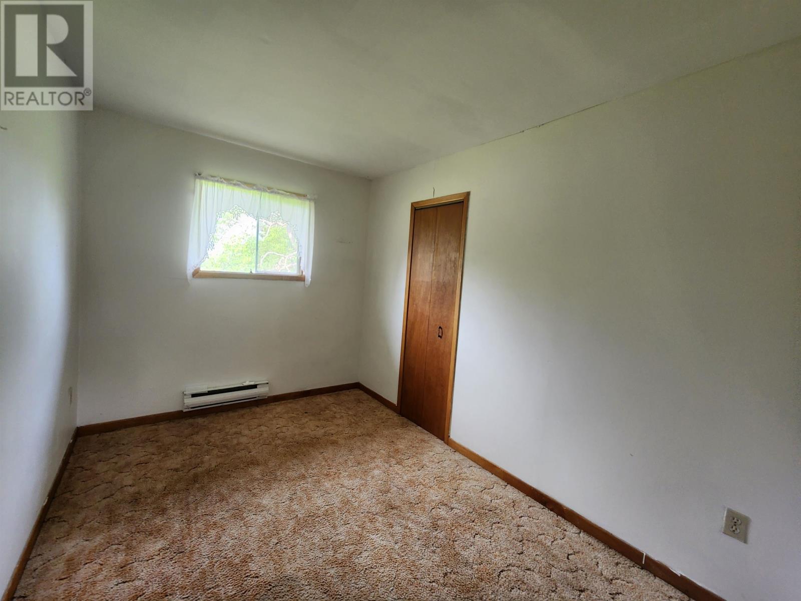 1610 Selkirk Road - 24