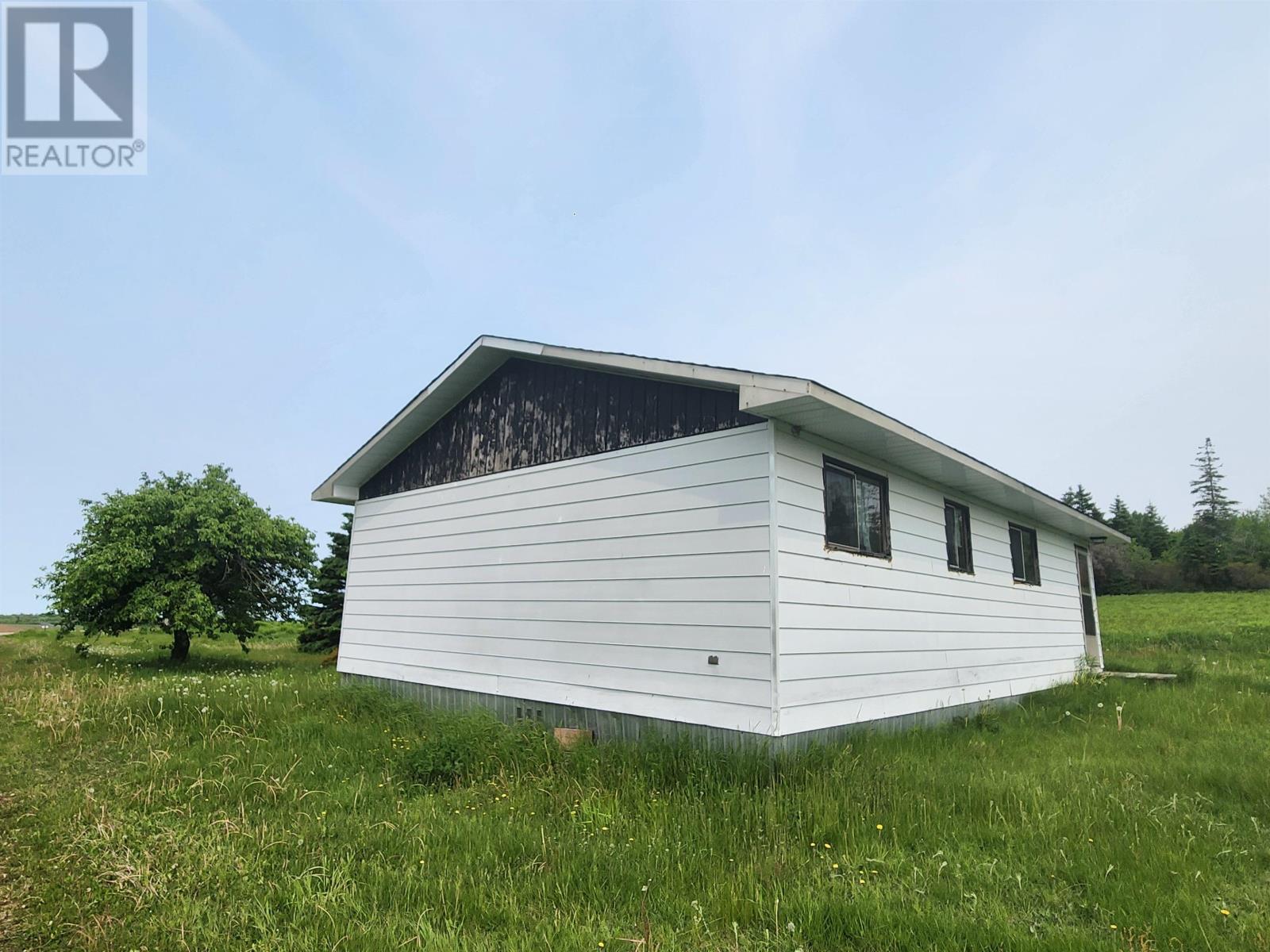 1610 Selkirk Road - 4