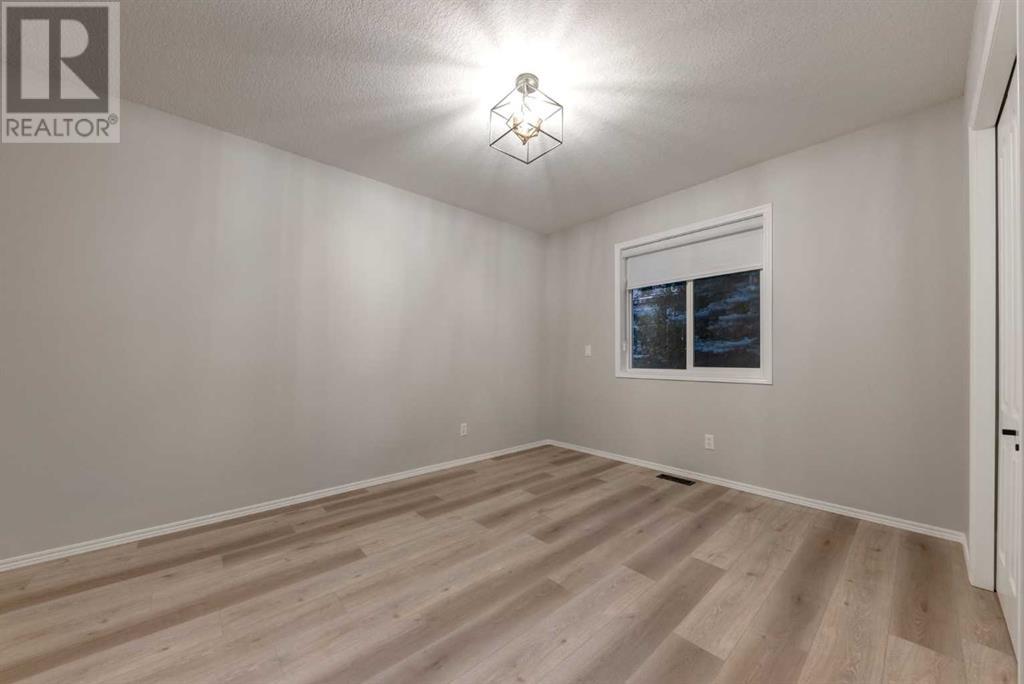 Single Family House Bungalow for Sale in  Discovery Ridge Park SW Discovery Ridge Calgary 