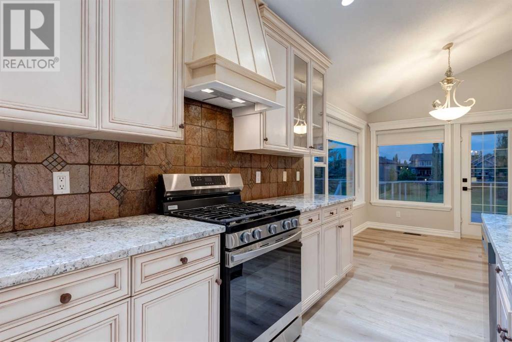 Single Family House Bungalow for Sale in  Discovery Ridge Park SW Discovery Ridge Calgary 