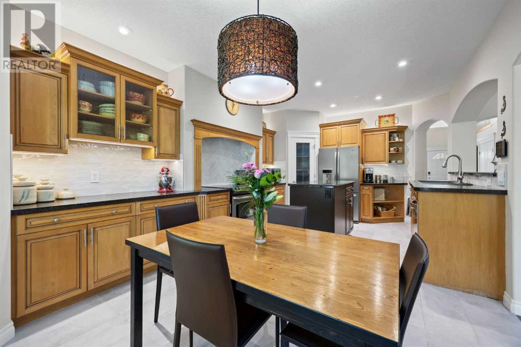 Single Family House for Sale in  Discovery Ridge Crescent SW Discovery Ridge Calgary 
