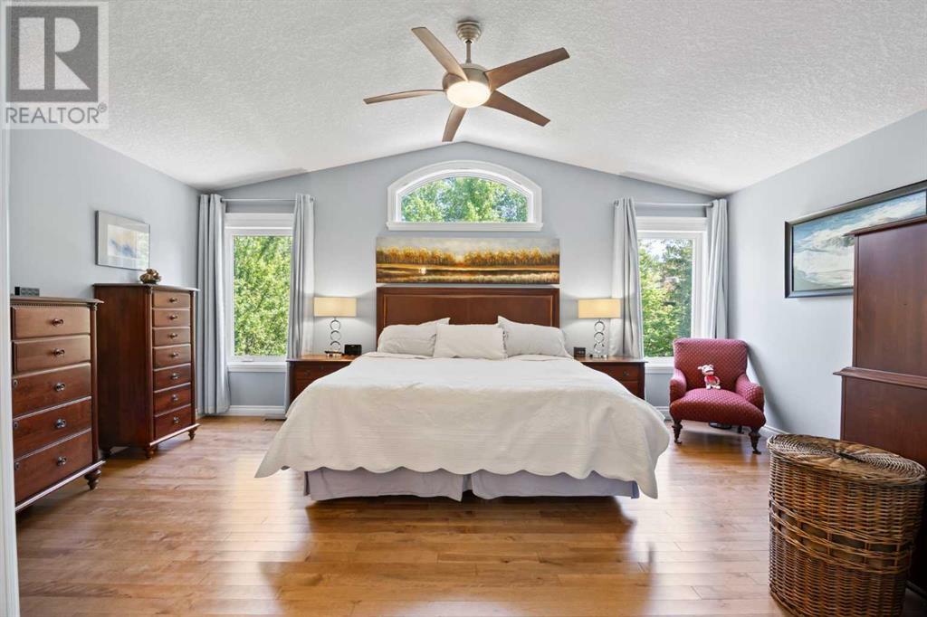 Single Family House for Sale in  Discovery Ridge Crescent SW Discovery Ridge Calgary 