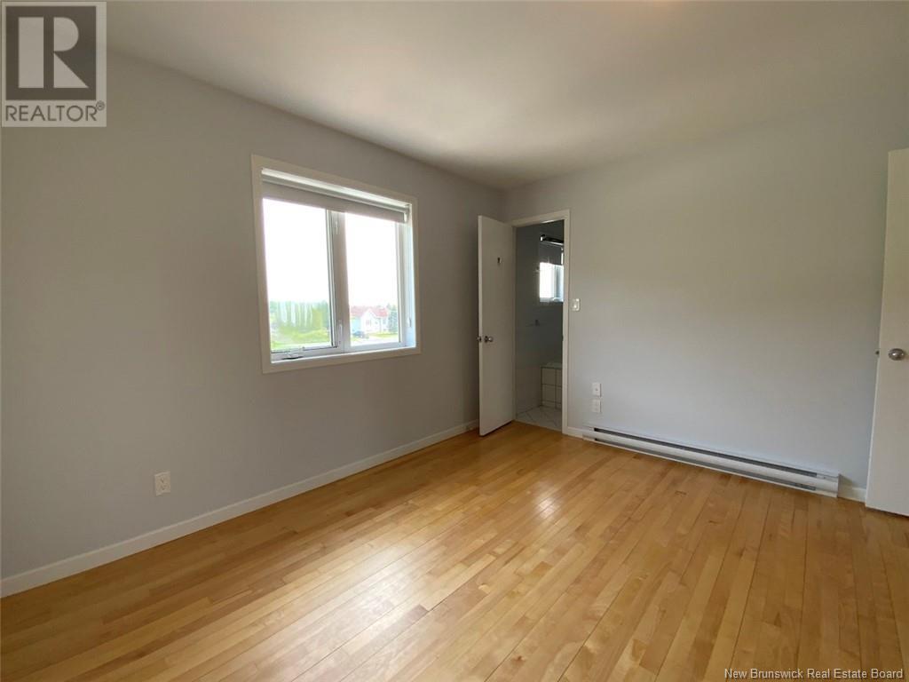 33 THIBAUDEAU AVENUE - 11