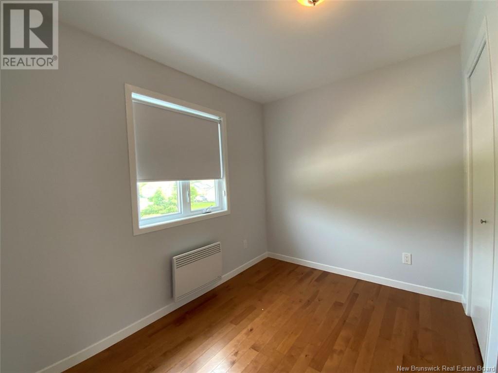33 THIBAUDEAU AVENUE - 17