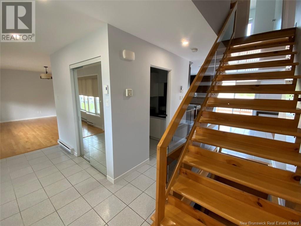 33 THIBAUDEAU AVENUE - 2