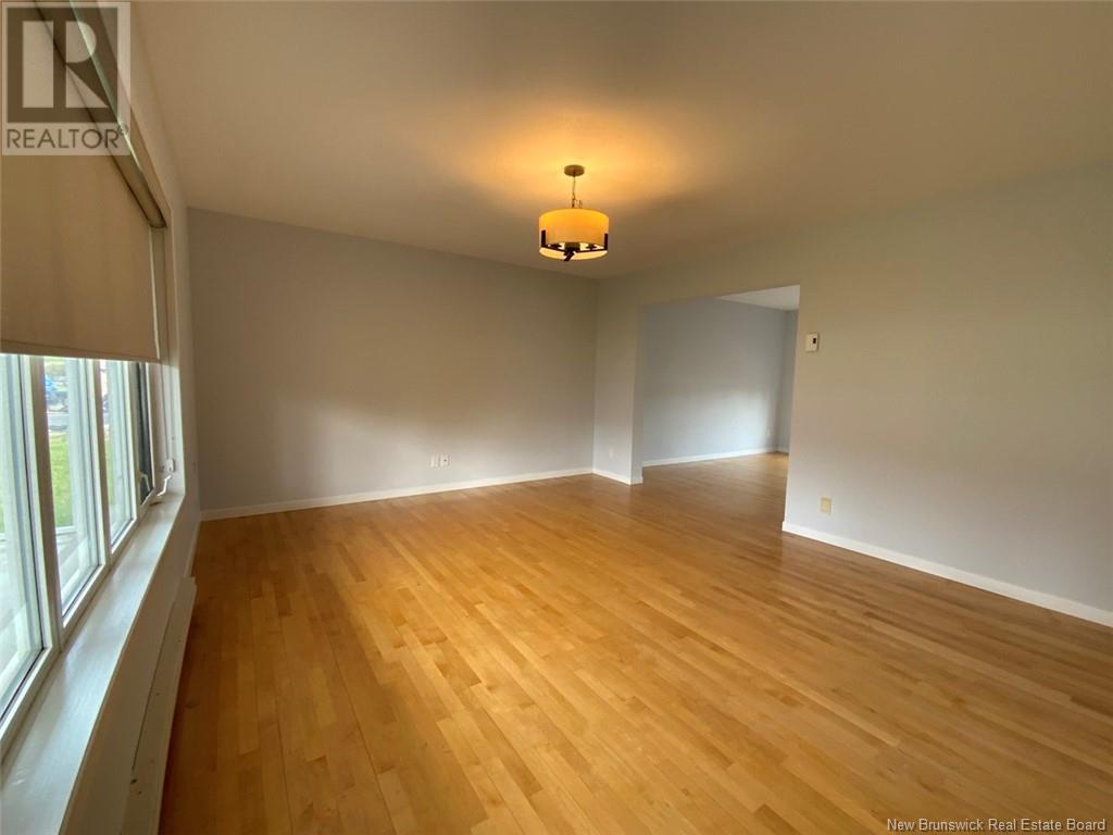 33 THIBAUDEAU AVENUE - 3