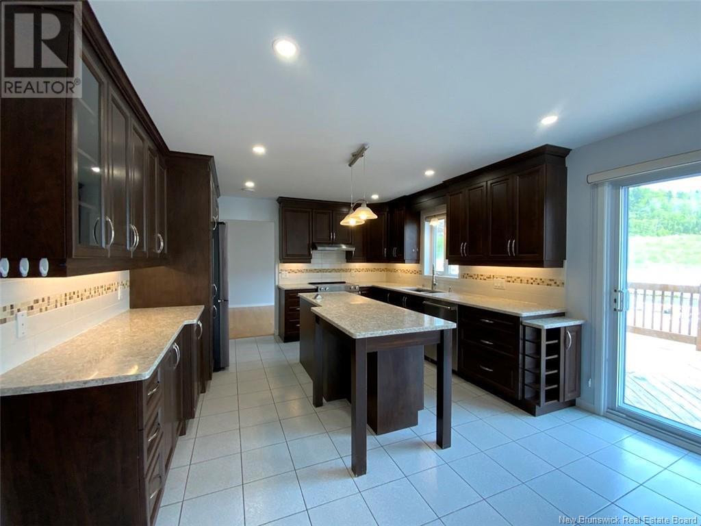 33 THIBAUDEAU AVENUE - 5