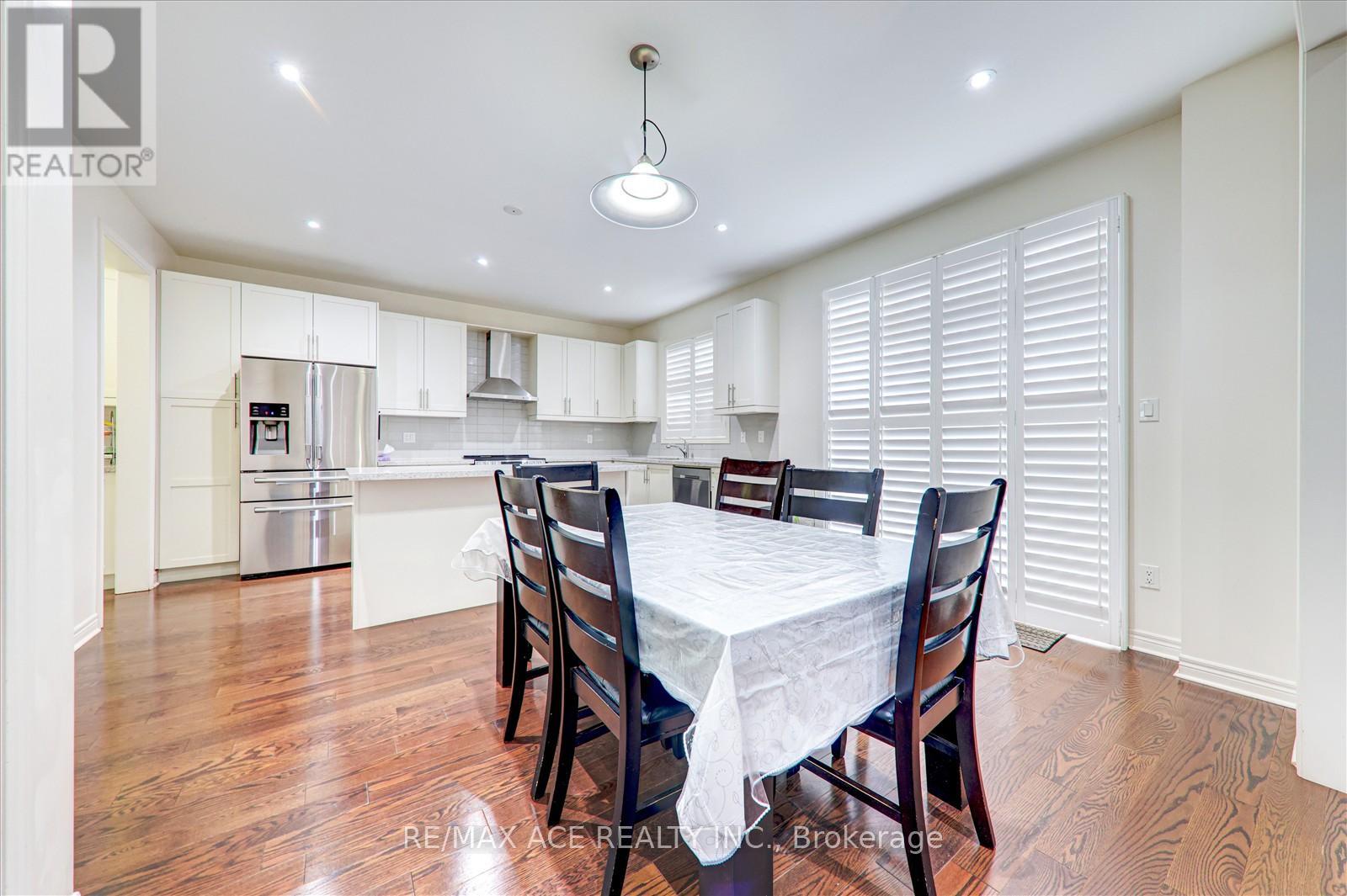 Photo 13 of 5 Turner Drive, New Tecumseth ON