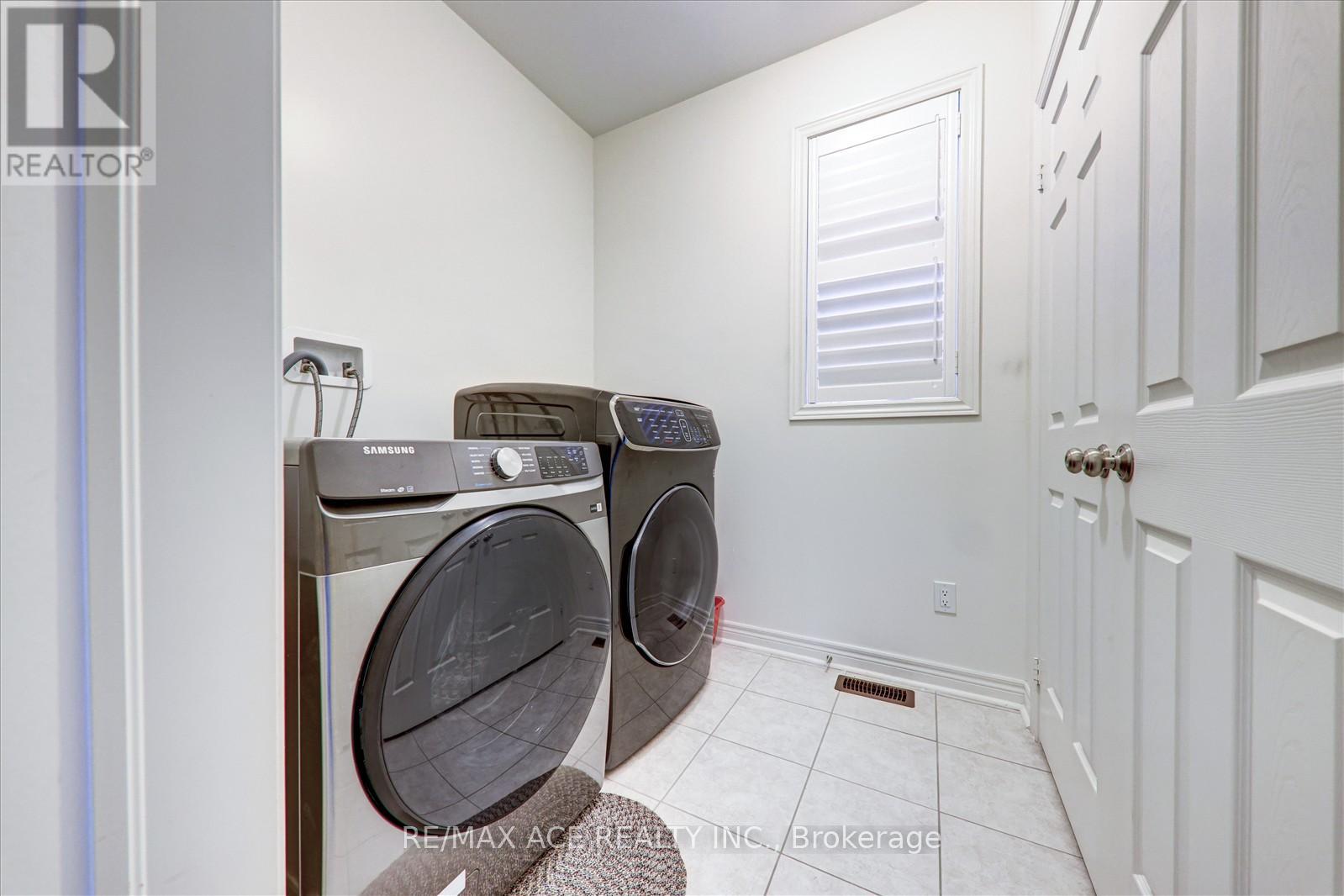 Photo 16 of 5 Turner Drive, New Tecumseth ON