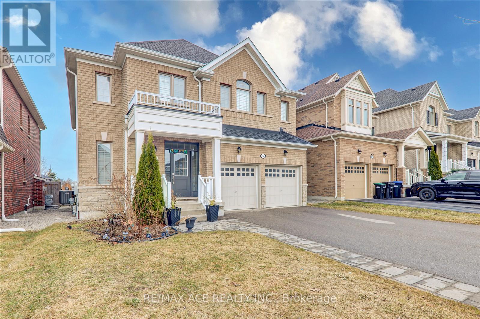 Photo 3 of 5 Turner Drive, New Tecumseth ON