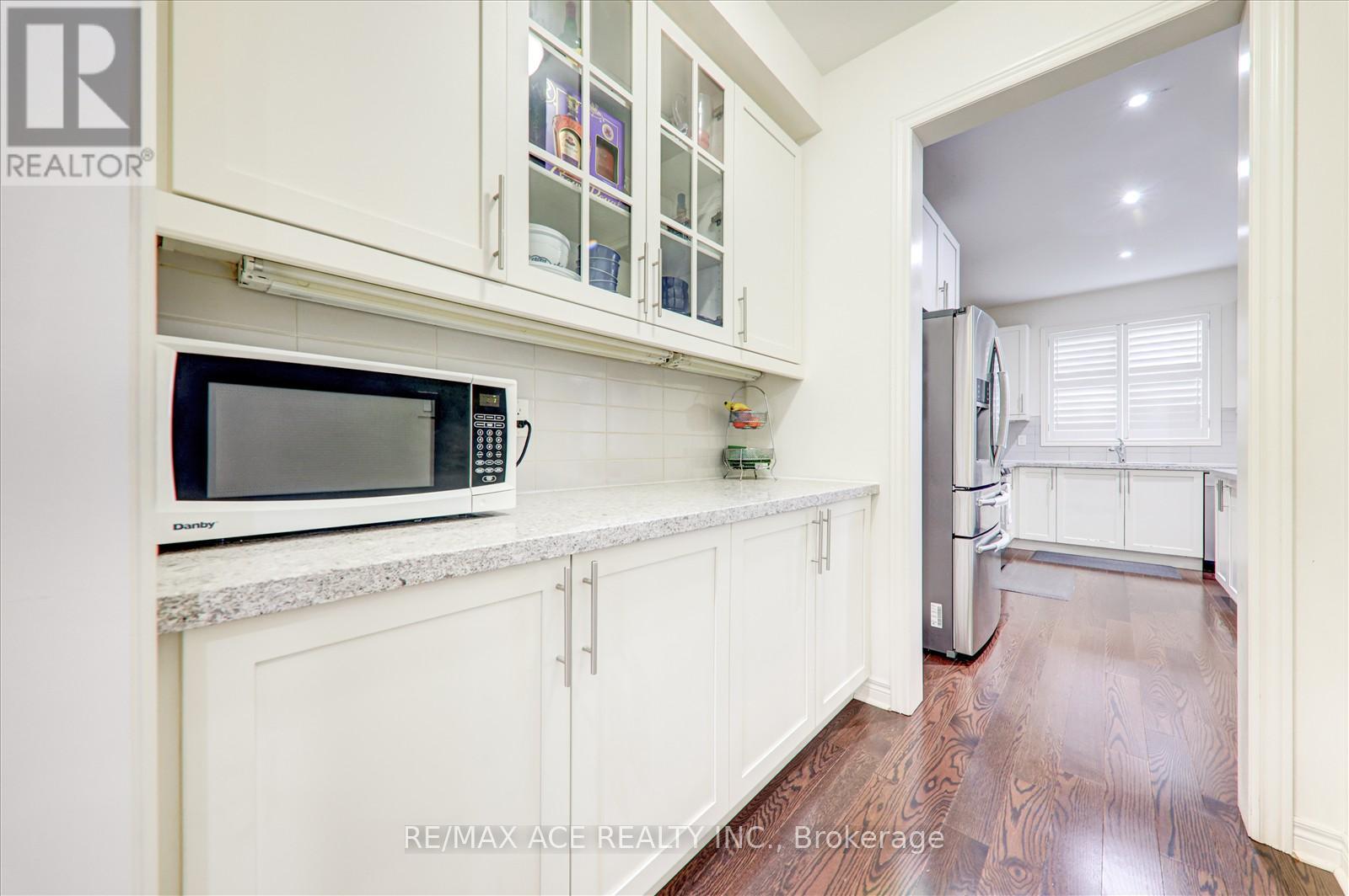 Photo 9 of 5 Turner Drive, New Tecumseth ON