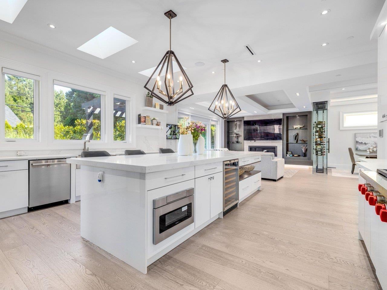 Photo 16 of 14237 Vine Avenue, Surrey BC